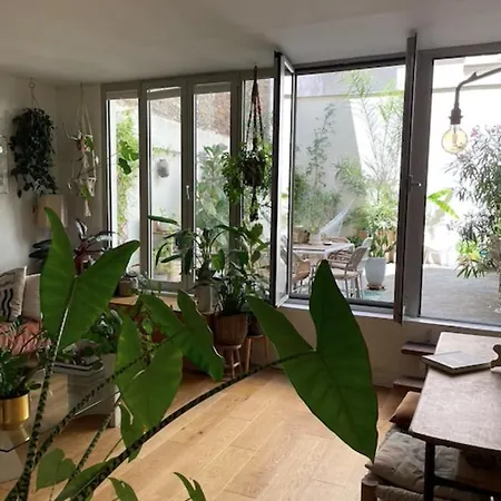 Lejlighed Sublime Spacious In Menilmontant Paris